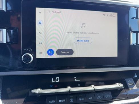 Used 2025 Toyota Tundra SR5 w/ SR5 Convenience Package AWD/4WD image 26