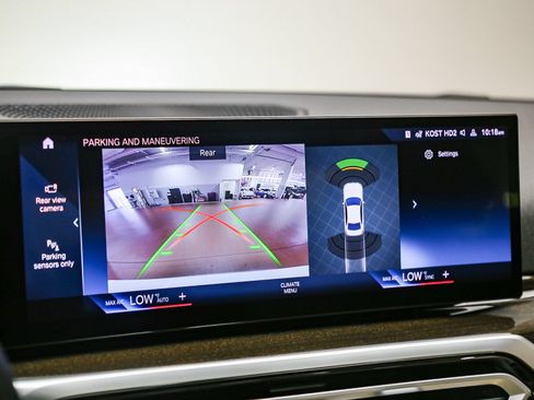 Used 2023 BMW 330i Sedan w/ Driving Assistance Package RWD image 25