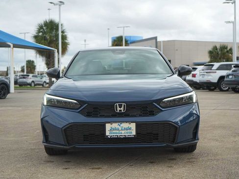 Used 2025 Honda Civic Sport image 6