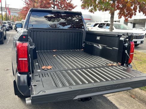 New 2025 Toyota Tacoma SR5 AWD/4WD image 20