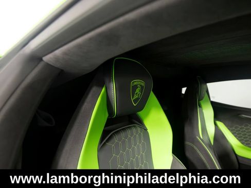 Used 2024 Lamborghini Revuelto AWD/4WD image 36