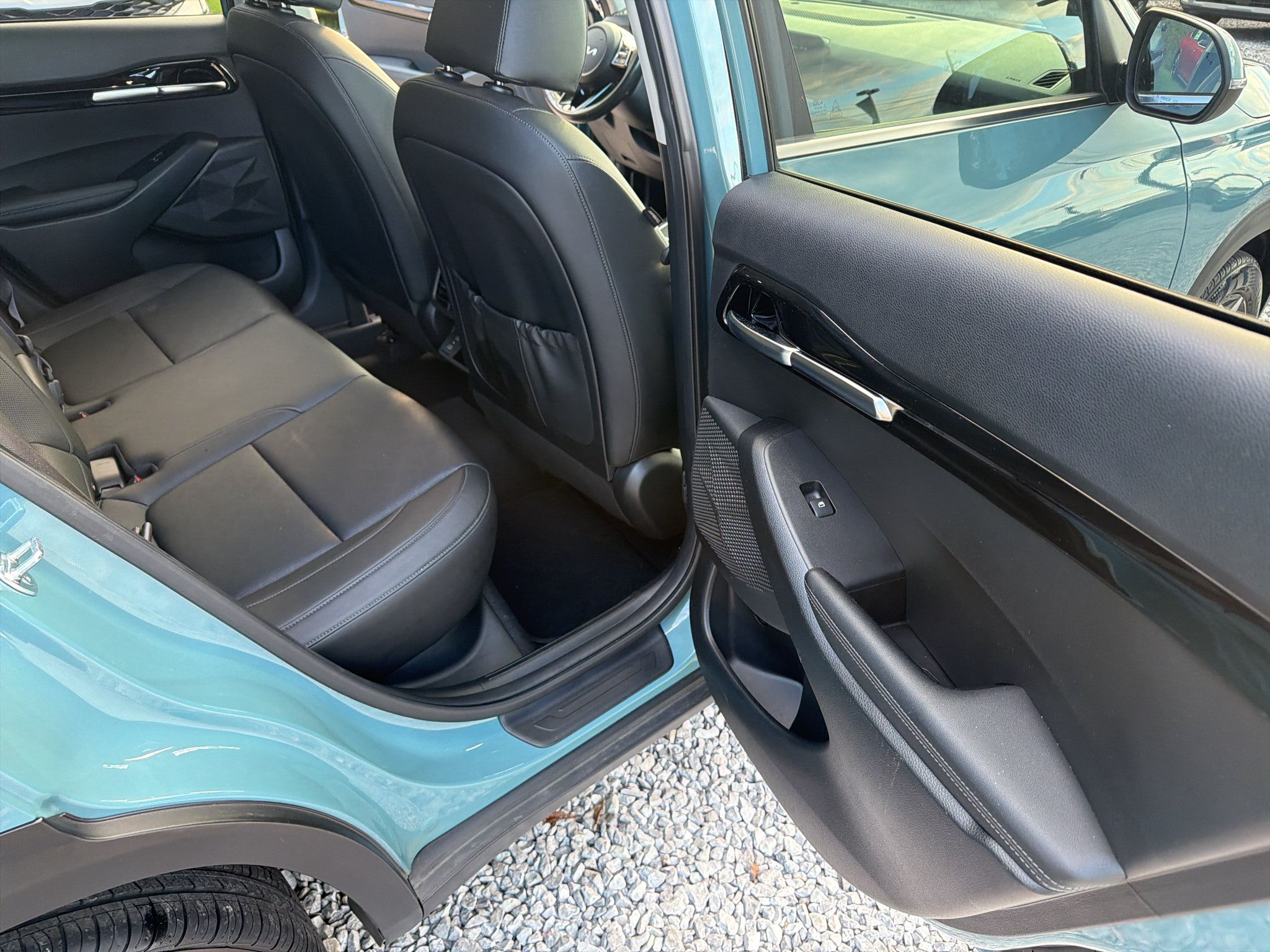 Used 2025 Kia Seltos EX w/ EX Sunroof Package FWD image 21