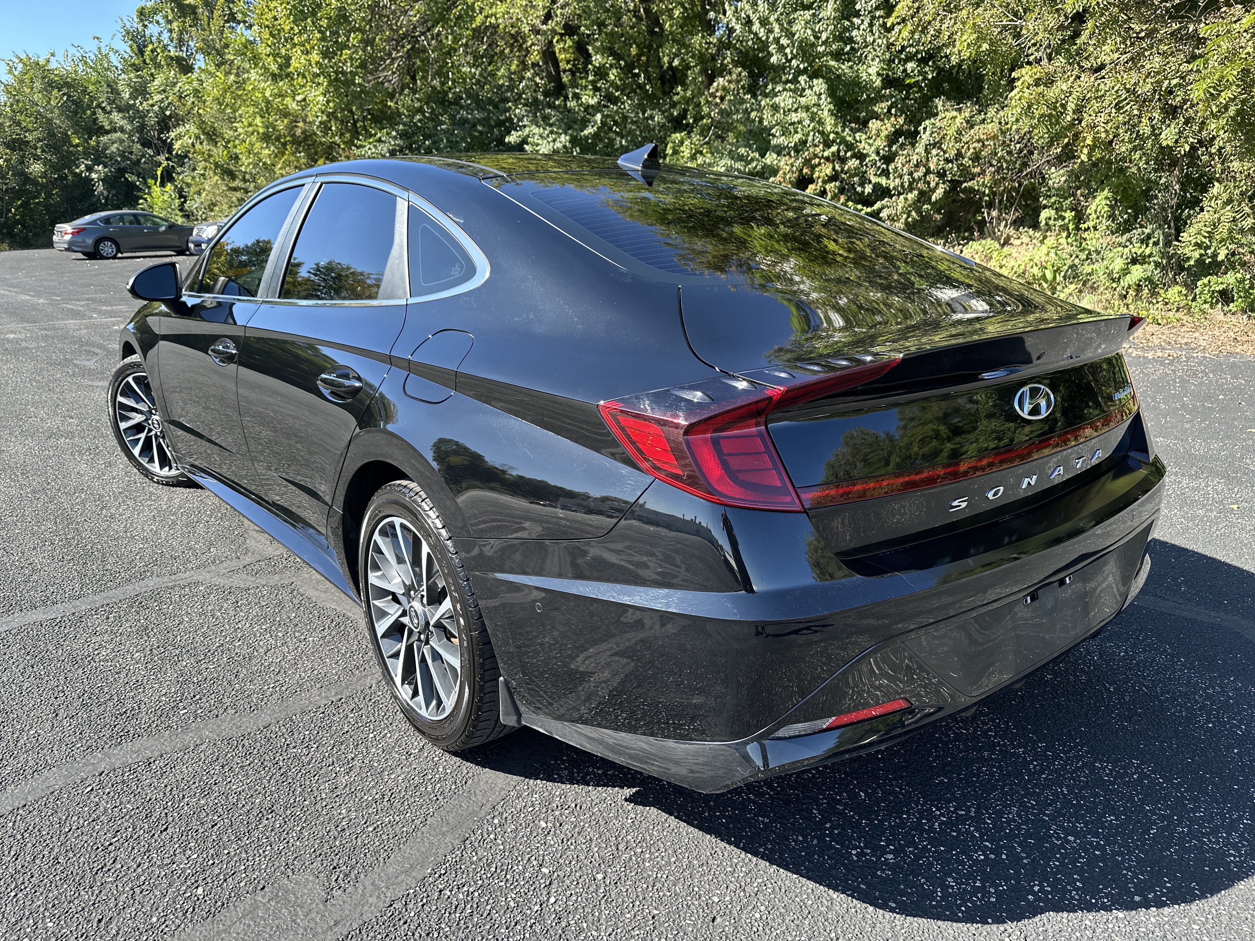 Used 2023 Hyundai Sonata Limited FWD image 5