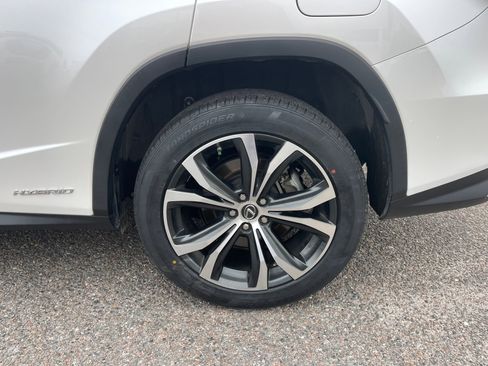 Used 2022 Lexus RX 450h AWD w/ Premium Package image 13