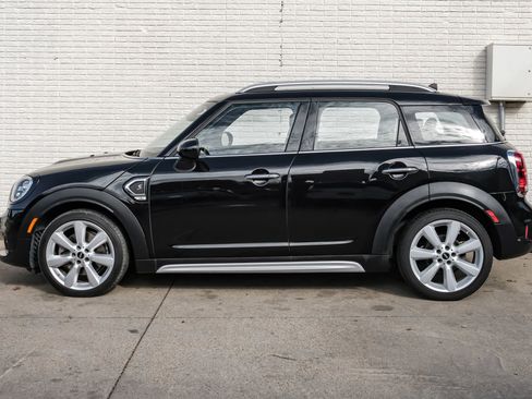 Used 2019 MINI Cooper Countryman S image 11