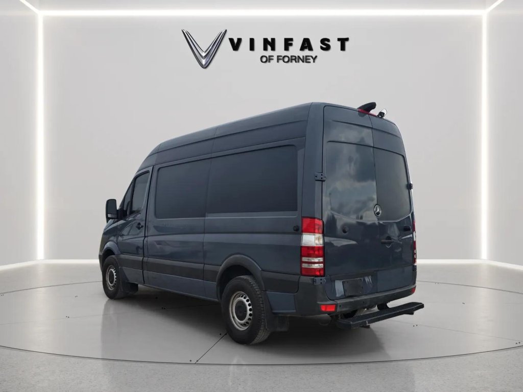 Used 2018 Mercedes-Benz Sprinter 2500 image 5