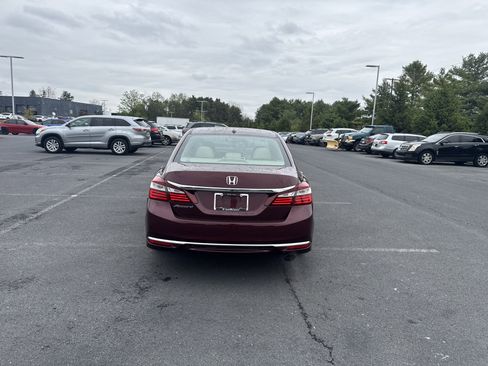 Used 2016 Honda Accord EX-L image 23