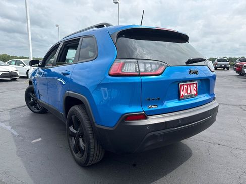 Used 2021 Jeep Cherokee Latitude Plus AWD/4WD image 6