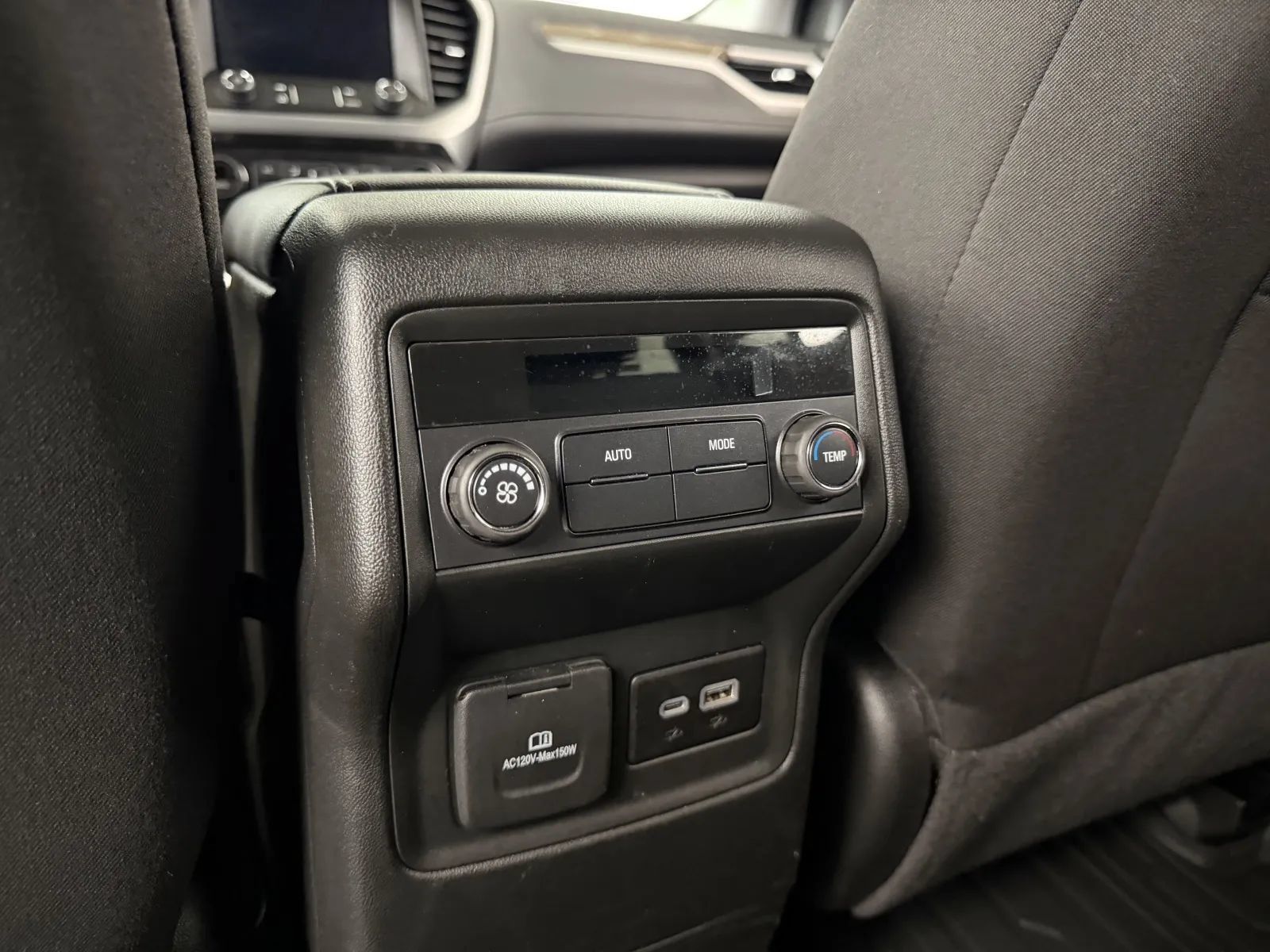 Used 2023 GMC Acadia SLE w/ Driver Convenience Package AWD/4WD image 28
