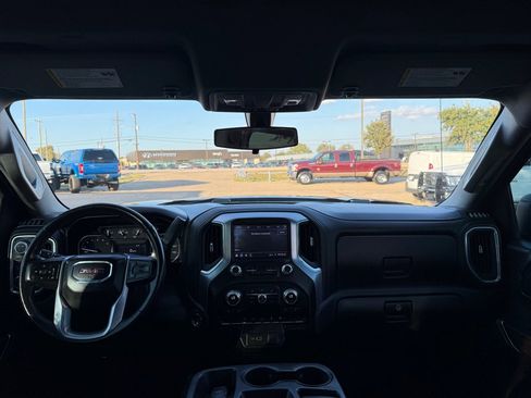 Used 2020 GMC Sierra 1500 Elevation w/ Elevation Value Package image 21