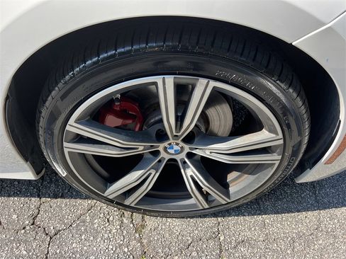 Used 2020 BMW 330i Sedan w/ Convenience Package image 9
