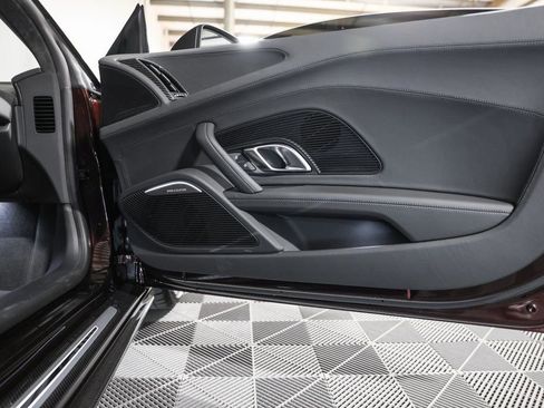 Used 2022 Audi R8 V10 performance image 31