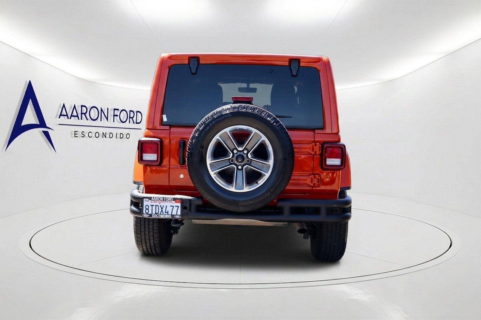 Used 2019 Jeep Wrangler Unlimited Sahara w/ Uconnect 4C Nav & Sound Group AWD/4WD image 5