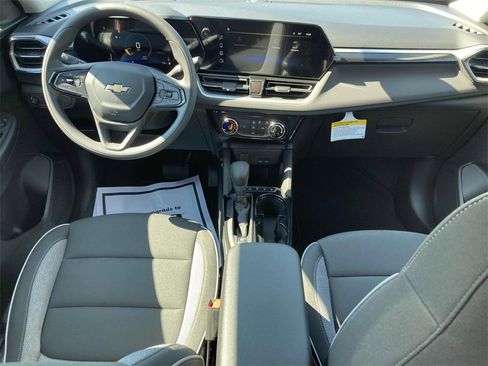 New 2026 Chevrolet TrailBlazer LT w/ Driver Confidence Package image 13