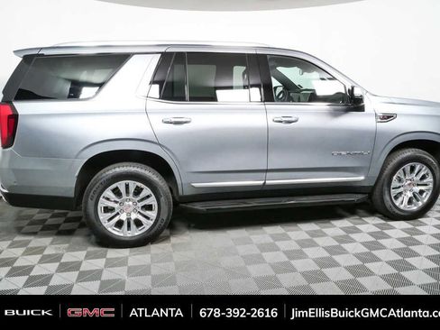 Used 2025 GMC Yukon Denali AWD/4WD image 2