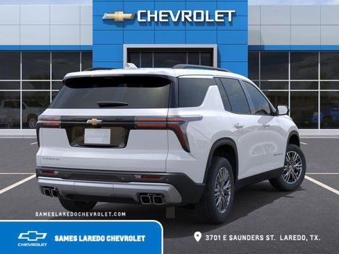 New 2026 Chevrolet Traverse LT w/ Driver Confidence Package image 4