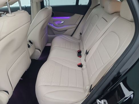 Used 2022 Mercedes-Benz GLC 300 4MATIC image 20