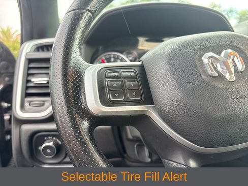 Used 2022 RAM 2500 Big Horn AWD/4WD image 8