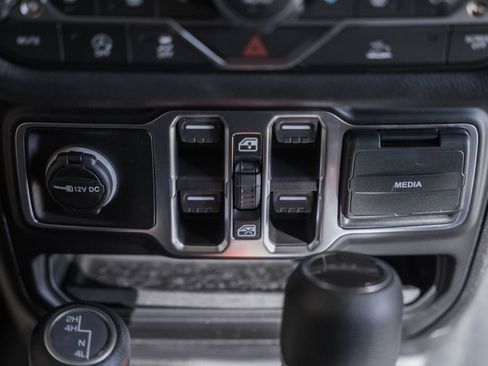 New 2026 Jeep Gladiator Sport image 26