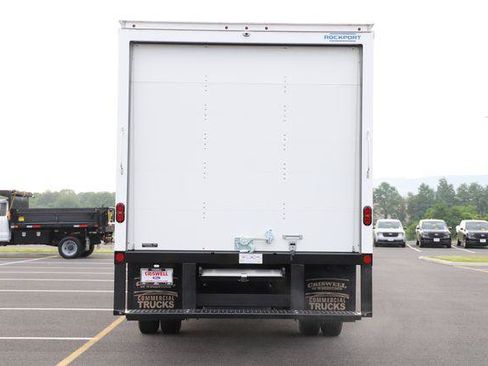 New 2027 Ford E-350 and Econoline 350 Super Duty w/ Power Equipment Group RWD image 5
