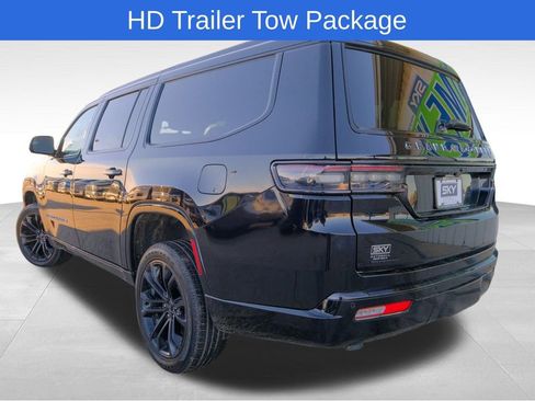 Used 2023 Jeep Grand Wagoneer L Series III w/ Rear Seat Video Group 1 image 5