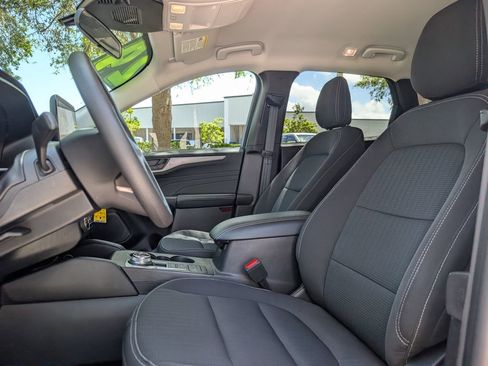 Used 2024 Ford Escape FWD image 15