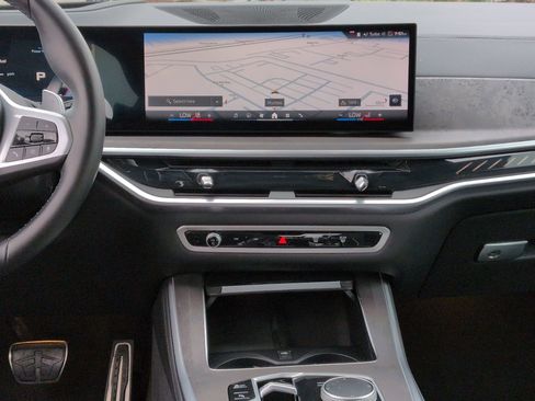 Certified 2025 BMW X5 M60i w/ Climate Comfort Package AWD/4WD image 30