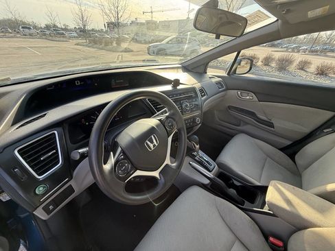 Used 2013 Honda Civic LX image 16