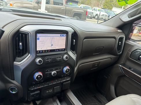 Used 2020 GMC Sierra 1500 SLT w/ SLT Premium Plus Package image 39