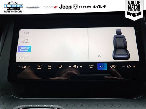 Used 2024 Jeep Wagoneer Launch Edition AWD/4WD image 37