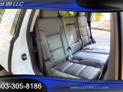 Used 2017 GMC Yukon Denali w/ Open Road Package AWD/4WD image 20