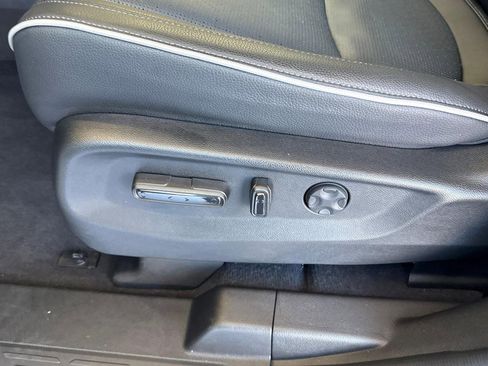 Certified 2026 Honda Odyssey Elite image 13
