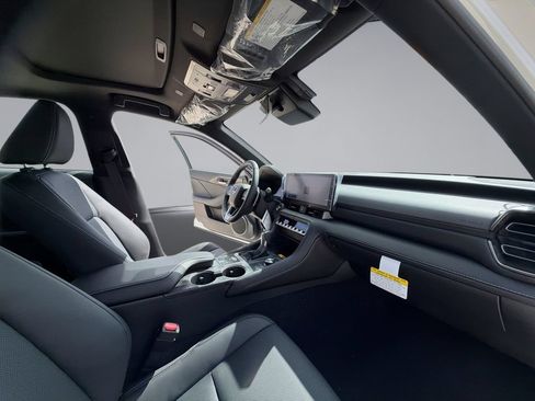 Used 2026 Lexus IS 350 F Sport w/ Accessory Package Z1 RWD image 15