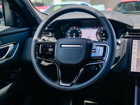 New 2026 Land Rover Range Rover Velar Dynamic SE AWD/4WD image 15