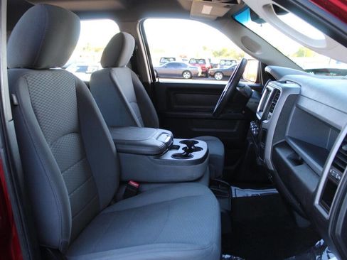 Used 2014 RAM 1500 Express image 10