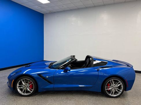 Used 2014 Chevrolet Corvette Stingray Coupe w/ 2LT Preferred Equipment Group RWD image 6