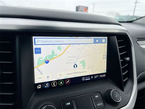 Used 2023 GMC Acadia SLT image 14