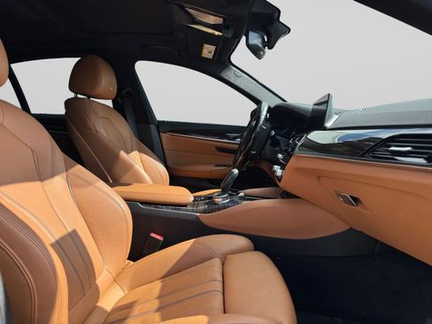 Used 2019 BMW 530i image 34