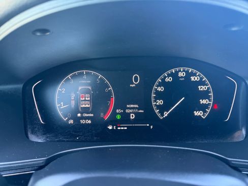 Used 2025 Honda Civic Sport image 4