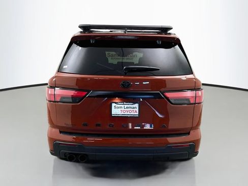 Used 2024 Toyota Sequoia TRD Pro AWD/4WD image 6