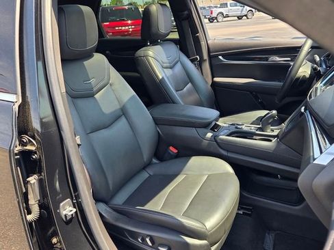 Used 2023 Cadillac XT5 Premium Luxury image 16