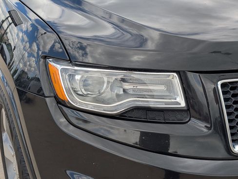 Used 2015 Jeep Grand Cherokee Overland w/ Advanced Technology Group AWD/4WD image 10