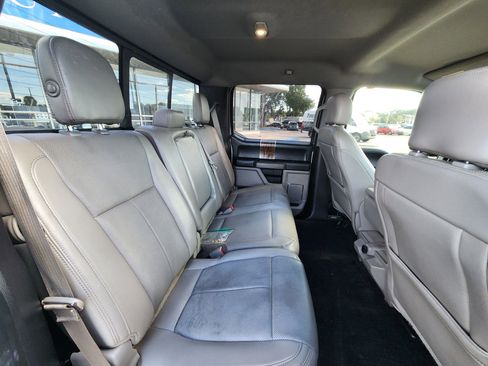 Used 2018 Ford F150 Lariat image 12