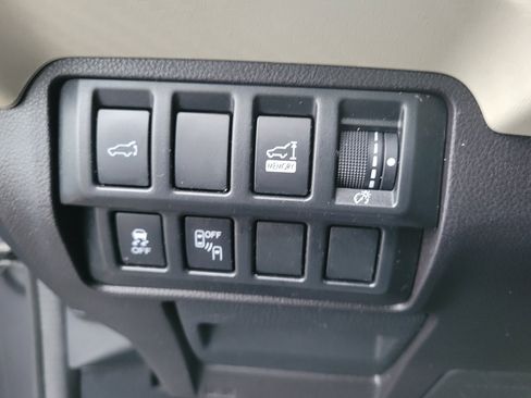 Used 2019 Subaru Ascent Premium w/ Popular Package #2A image 23