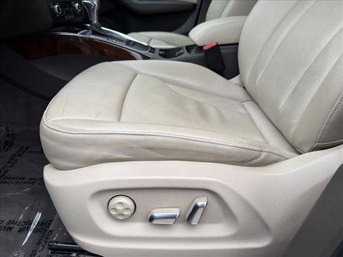 Used 2015 Audi Q5 2.0T Premium AWD/4WD image 12