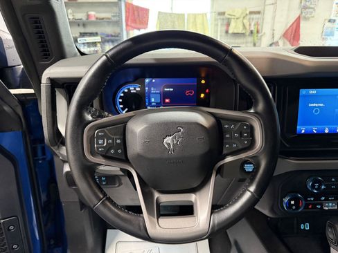 Used 2023 Ford Bronco Big Bend image 12