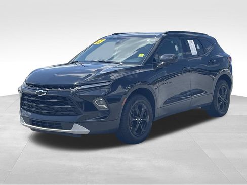 Used 2023 Chevrolet Blazer LT w/ Convenience Package FWD image 8