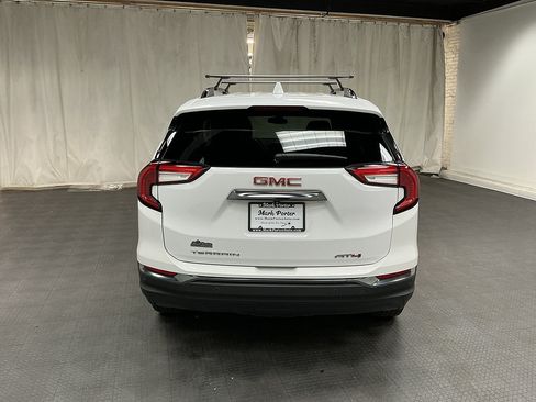 Used 2024 GMC Terrain AT4 w/ LPO, 'HIT The Road' Package AWD/4WD image 4