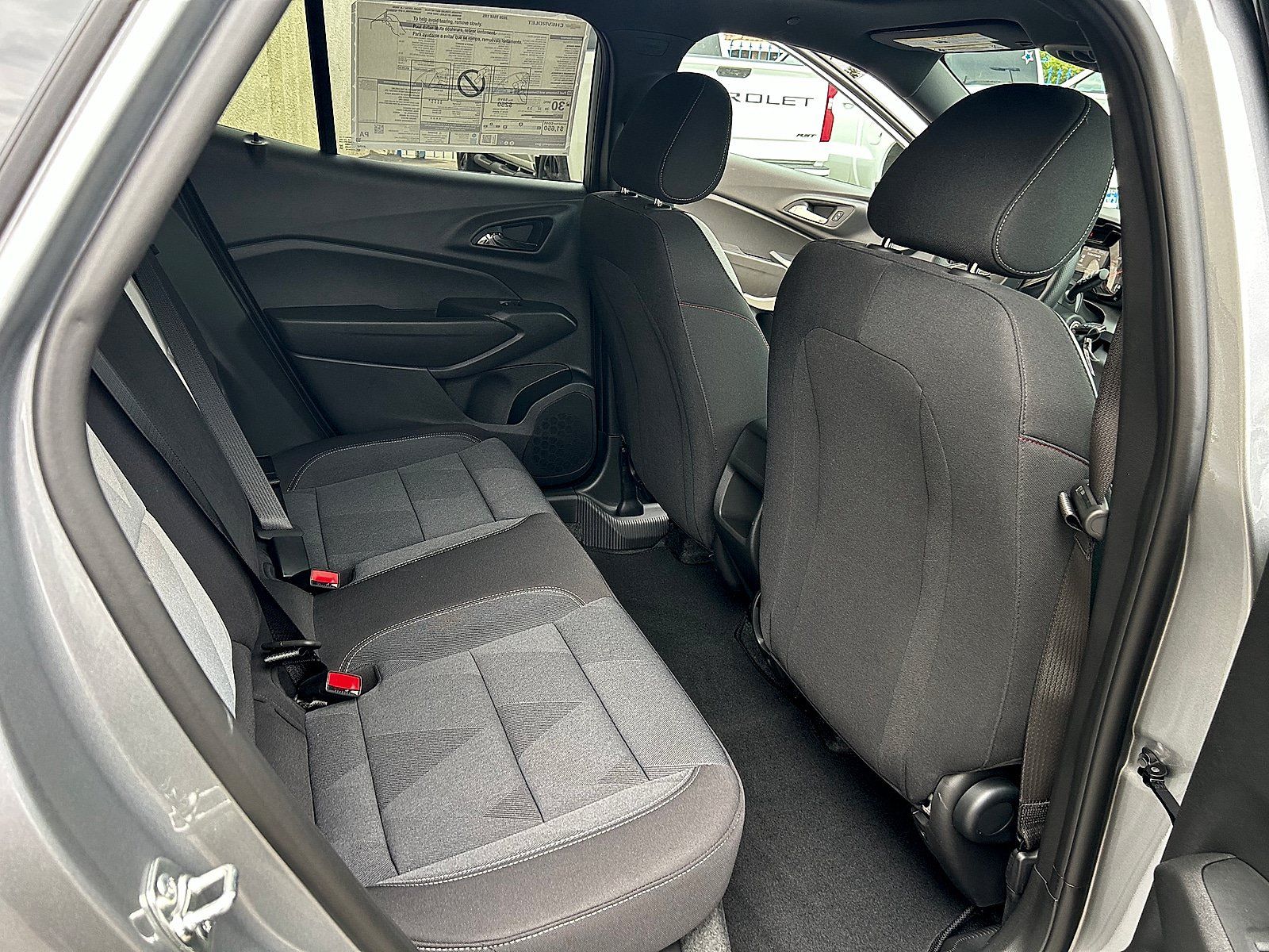 New 2026 Chevrolet Trax RS w/ Sunroof Package FWD image 23