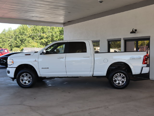 Used 2022 RAM 2500 Laramie AWD/4WD image 2